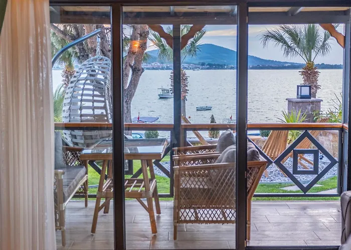 Tringo ホテル Ayvalı